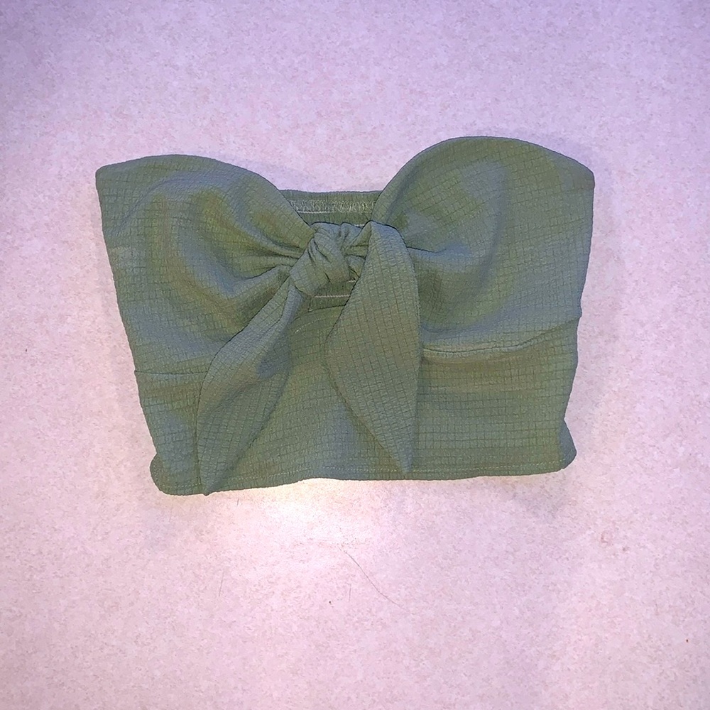 SHEIN, size Xs green tube top.